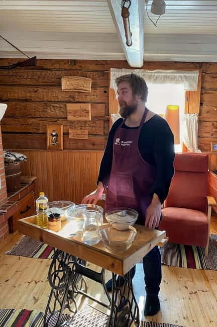 Puumala: Blueberry Rye Pie Baking Workshop - A Deeper Look at the Experience