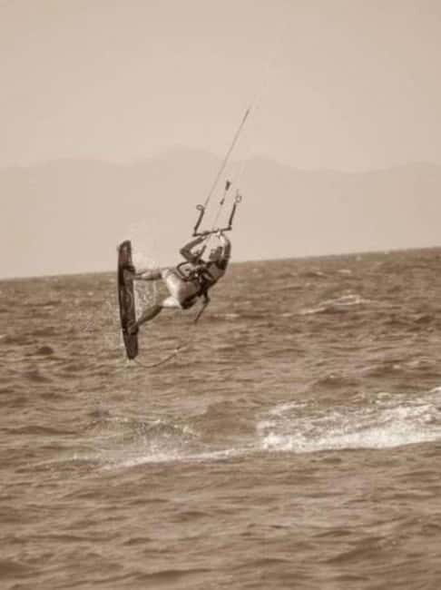 Rhodes: Kitesurf Extra Help Course for Riders 1hr - What to Bring and What to Keep in Mind