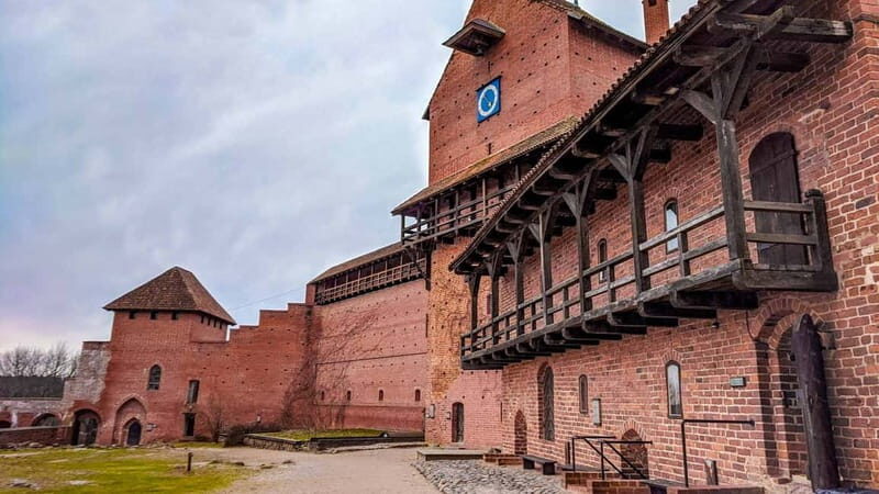 Riga to Sigulda & Cesis: Explore Latvias Medieval Castles - The Practical Side: Transport, Price, and Flexibility