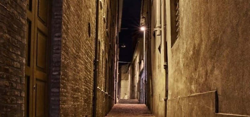 Rimini Noire: a tour of the crime stories of the past - Practical Tips for Travelers
