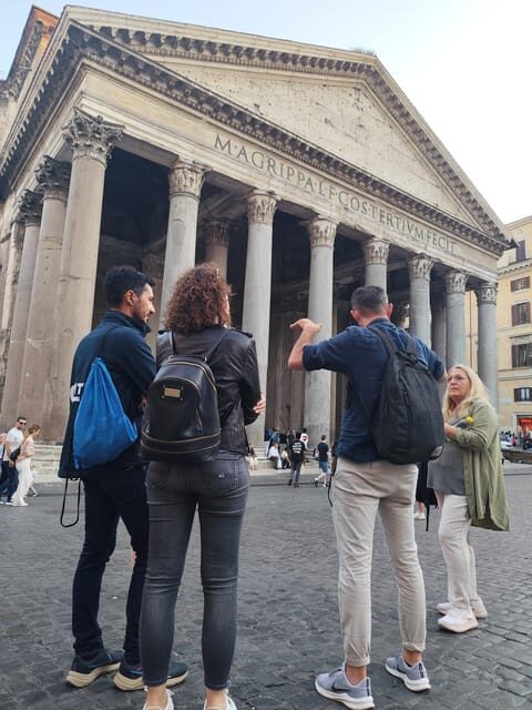 Rome: City Highlights Golf Cart Tour with Aperitivo - Exploring Rome in Style: The Golf Cart Experience