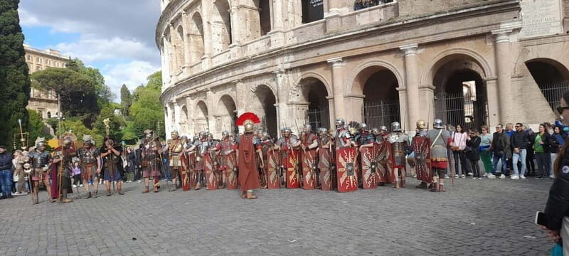 Rome: Colosseum, Forum & Palatine Hosted Entry Experience - What Travelers Say