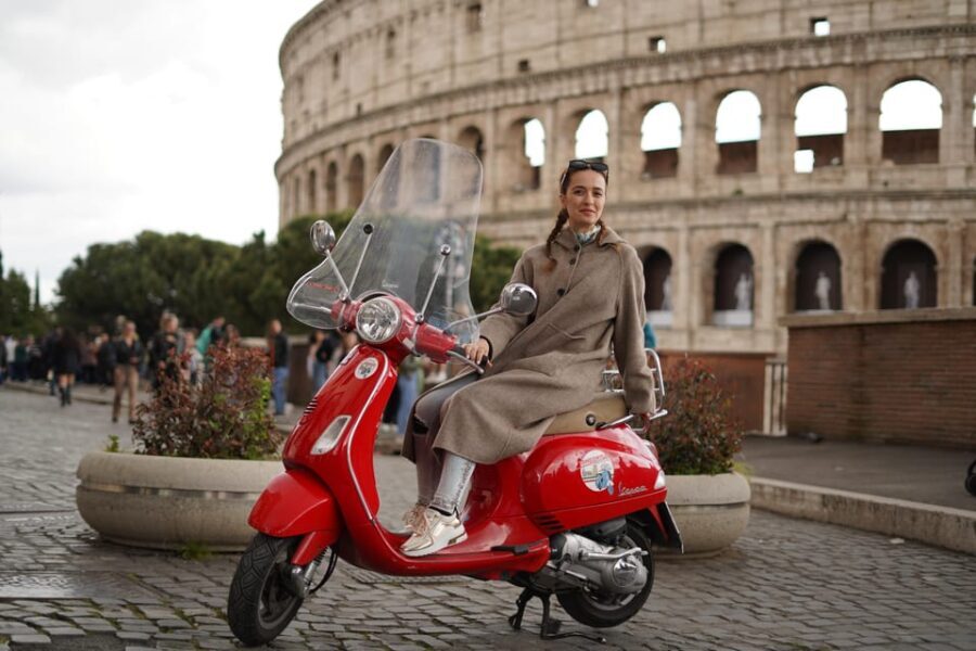 Rome: Guided Vespa Tour with Photo Stops - Navigating Rome’s Streets
