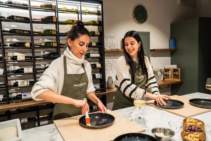 Rome: Pizza and Gelato Cooking Class with Wine - The Social and Cultural Element