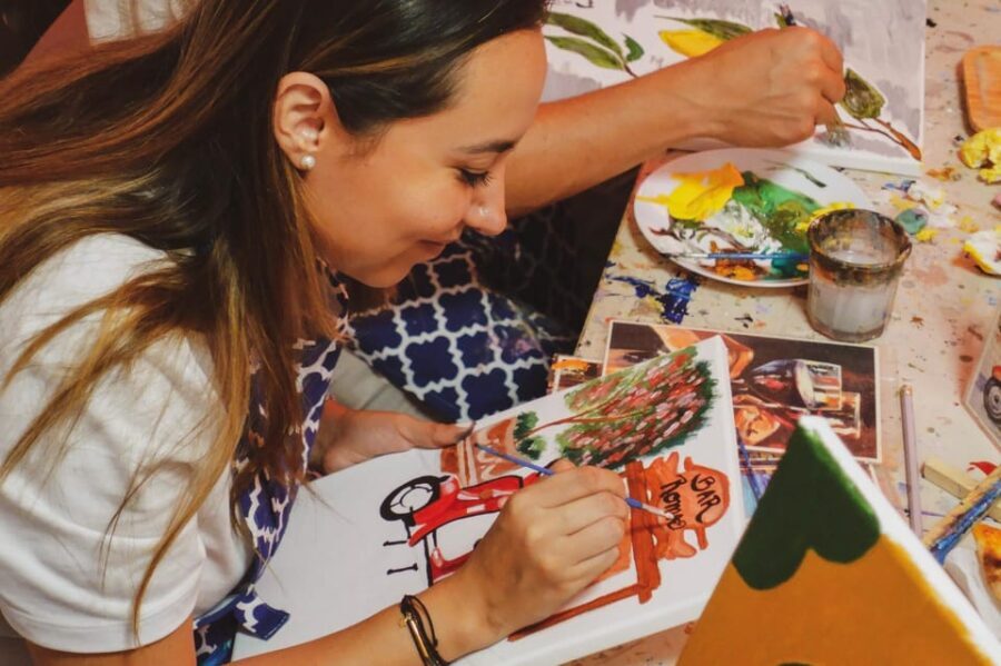 Rome: Tipsy Painting Class with Fine Wine and Arts - What Makes This Tour Stand Out?