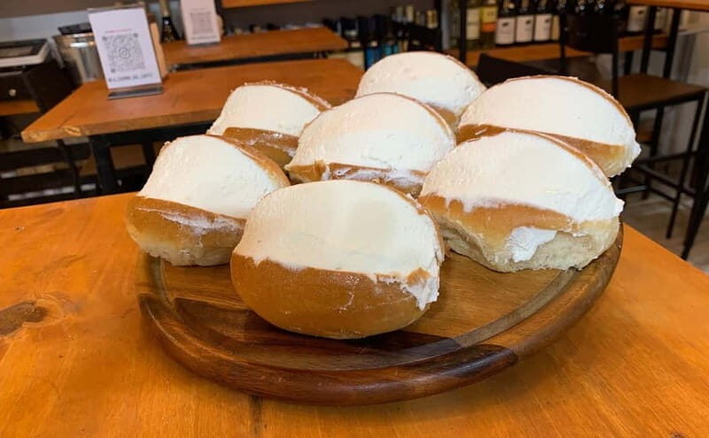 Rome: Traditional Food Market Tour with Local Wine Pairings - The Role of Audio Guides and Digital Maps