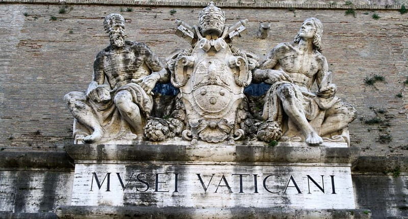 Rome: Vatican, Sistine & St. Peter's Fast Track Private Tour - Walking Through the Vatican: An In-Depth Breakdown