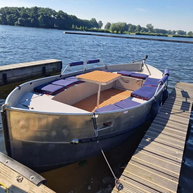 Rotterdam: 4 Hour Electric Sloop Cruise with Wine and Snacks - Who Will Love This Tour?