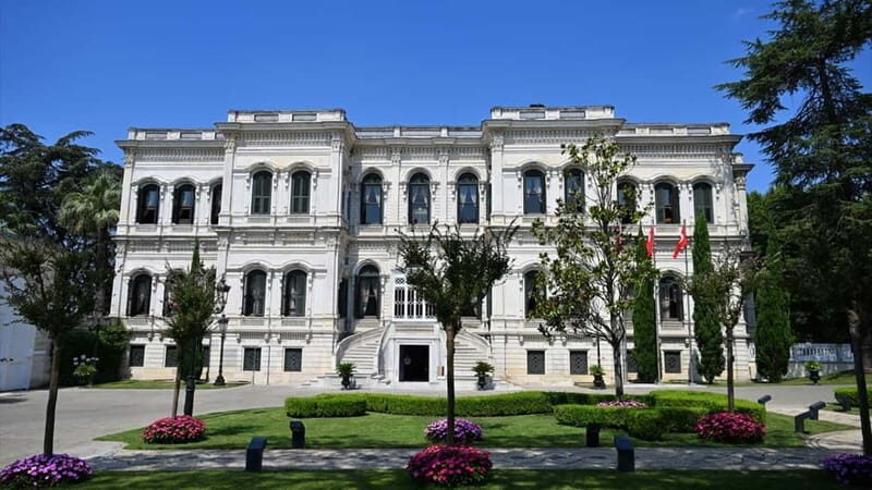 Royal Istanbul: Dolmabahce & Yildiz Palaces Entry Tickets - The Benefits of a Self-Guided Tour