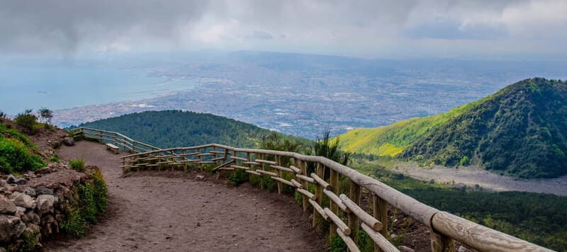 Salerno: Mount Vesuvius and Pompeii Day Trip with Transfers - What to Expect Day-by-Day