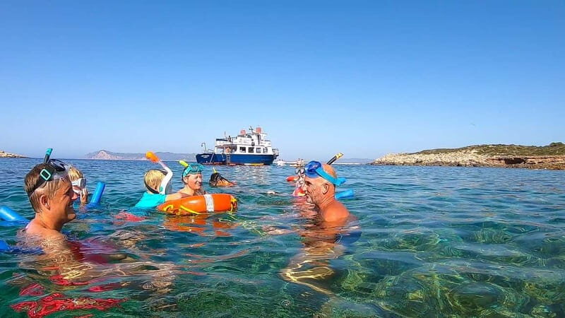 San Antonio: Family Boat Trip to Conillera island - Why This Tour Stands Out