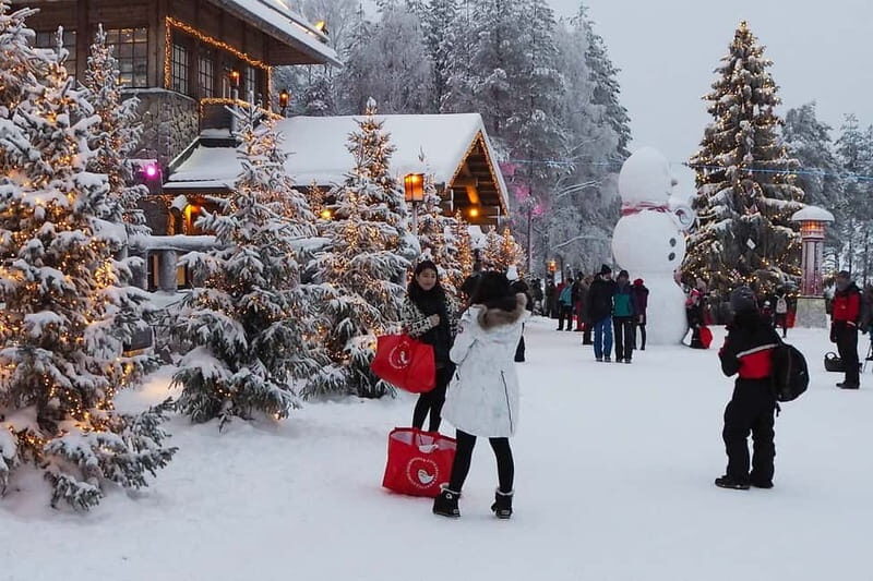 Santa Claus village and Arktikum museum tour in Lapland - Visiting Santa Claus Village: Festive Atmosphere and Authentic Encounters