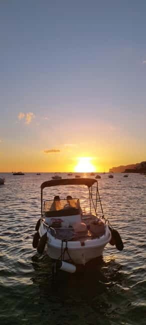 Santa Ponsa: Boat Rental No Licence Required- Captain Jack 2 - The Itinerary and What to Expect