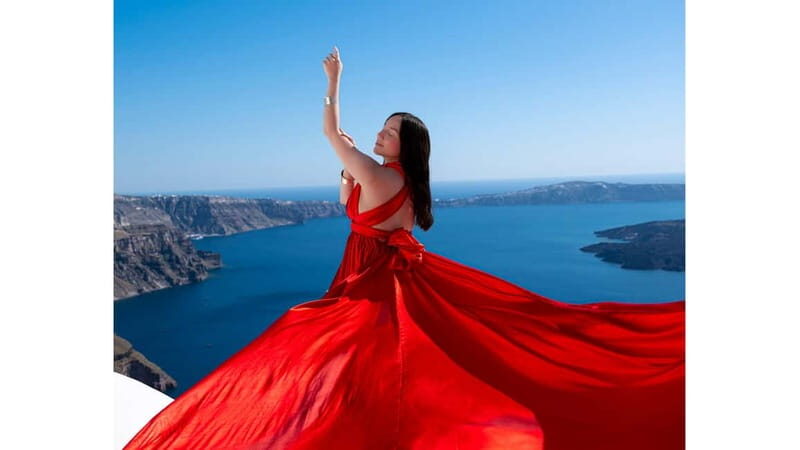 Santorini: Flying Dress Photoshoot with Edited Photos - What Past Clients Say