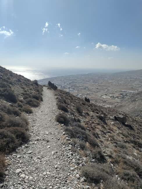 Santorini: Group Hiking Tours w/ English-Speaking Guide - What Makes This Tour Stand Out