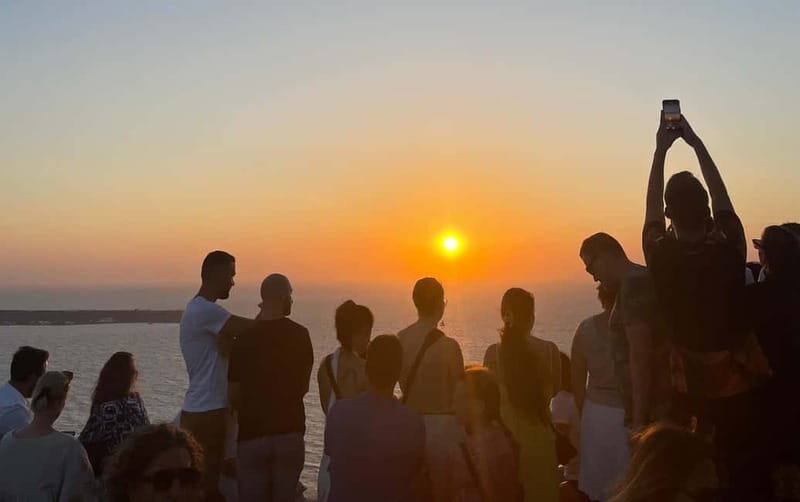 Santorini: Half-Day Island Tour with Snacks and Drinks - Who Is This Tour Best For?