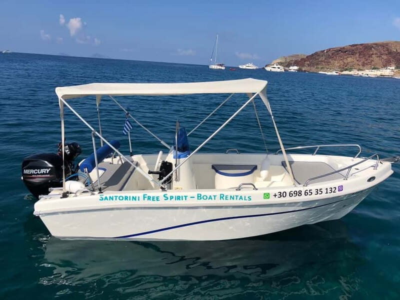 Santorini: License-Free Boat Rental with Ice, Water, & Fruit - Setting Sail in Santorini: What You Can Expect