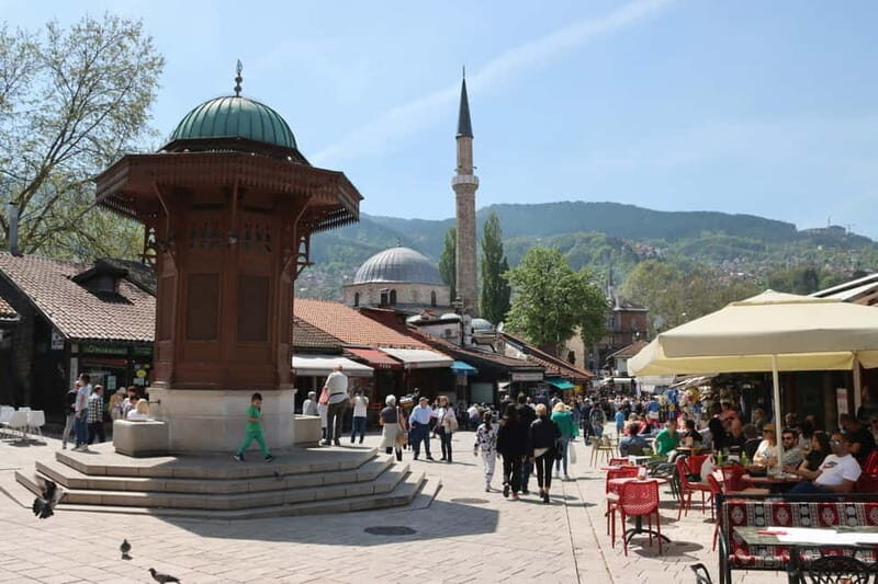 Sarajevo: Private Walking Tour with Local Guide - What You Can Expect from the Tour