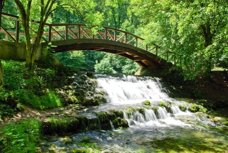 Sarajevo: Vrelo Bosne Nature Park Private Tour - Itinerary Breakdown