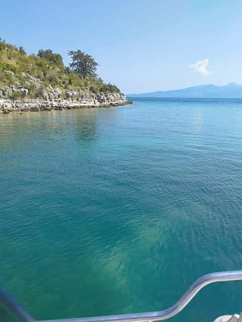 Saranda Boat Tours/Fishing Tour/Sport/Relax/Enjoy - The Boat and Equipment: Comfort and Functionality