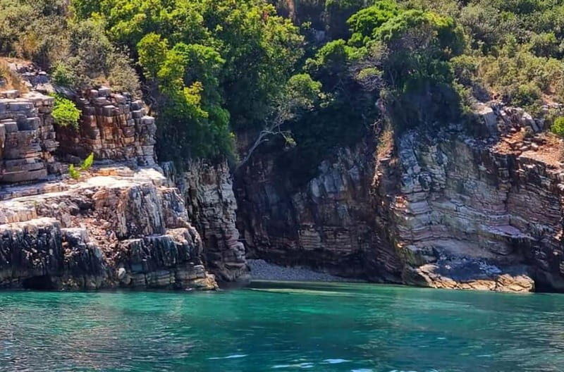 Sarandë: Boat Tour at Kroreza & Hidden Caves with Snorkeling - The Sum Up