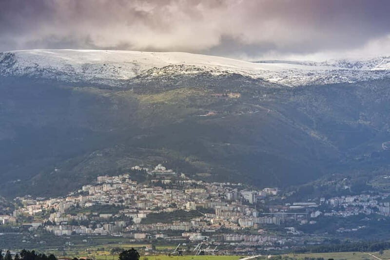 Serra da Estrela: An emblematic walk with breathtaking scenery. - What Makes This Tour Stand Out?  