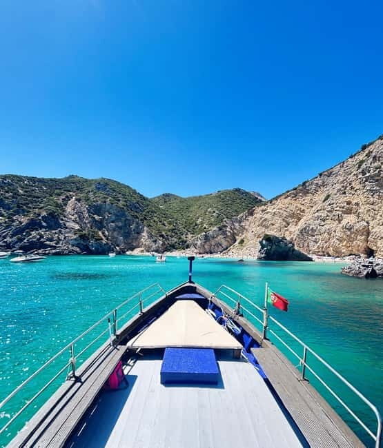 Sesimbra: Group tour along the coast (3 secret beaches) - Ribeira do Cavalo: The Indonesian Beach of Sesimbra