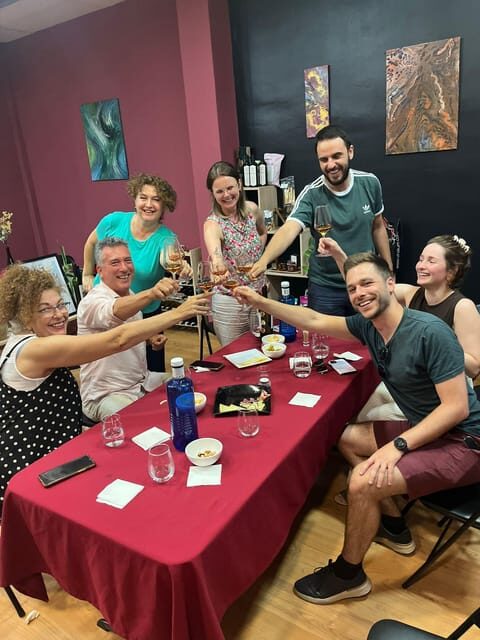 Sevilla: Wine Chat in Vinalium - Detailed Tour Experience