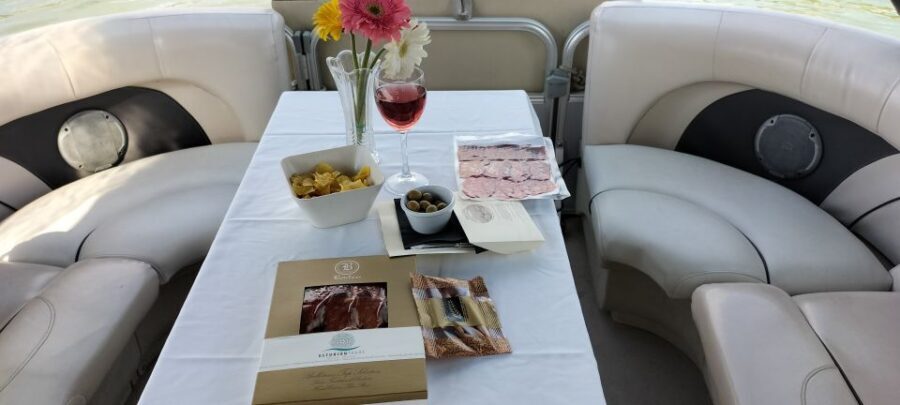Seville: Exclusive River Boat Tour with Tapas - What’s Included and How It Adds to the Experience