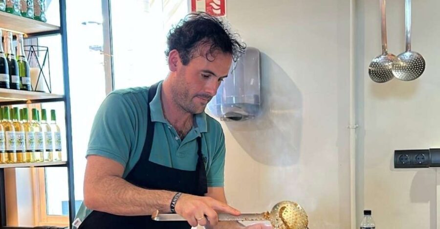 Seville: Paella Dining Experience - Practical Details and Tips