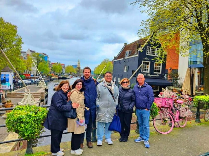 Skipping Lines & Sipping Beers: A History Tour of Amsterdam - What Makes It Stand Out
