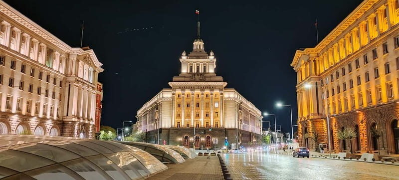 Sofia: Live Guided Tour with Headphones - The Value of Modern Audio Technology