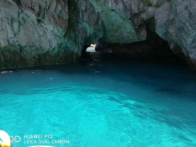 Sorrento: Amalfi Coast Yacht Cruise with Drinks and Snacks - What to Expect on the Yacht Tour