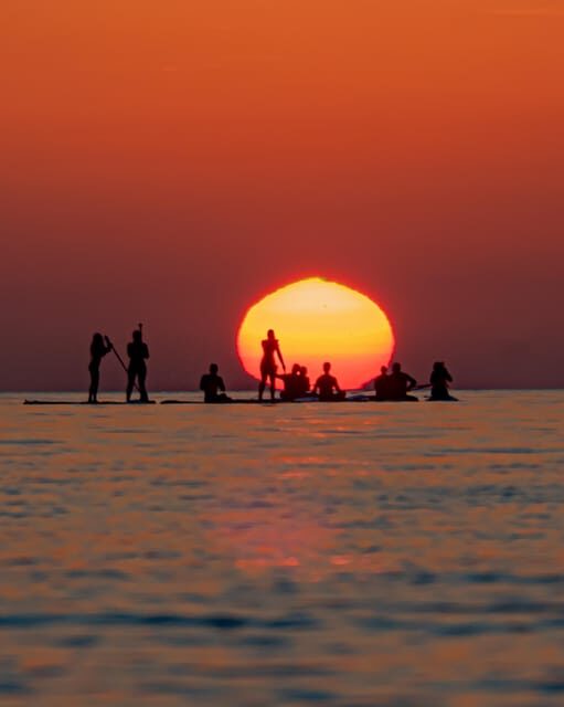 STAND UP PADLE SURF SUNRISE+BREAKFAST+PHOTOS&VIDEOSPRO+GUIDE - The Experience Provider and Pricing