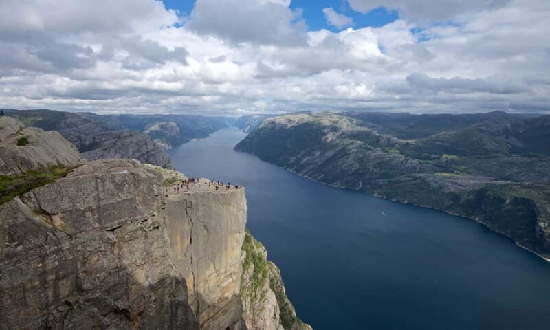 Stavanger: Cruise to Pulpit Rock and Lysefjord - An Honest Look at the Stavanger Cruise to Pulpit Rock and Lysefjord