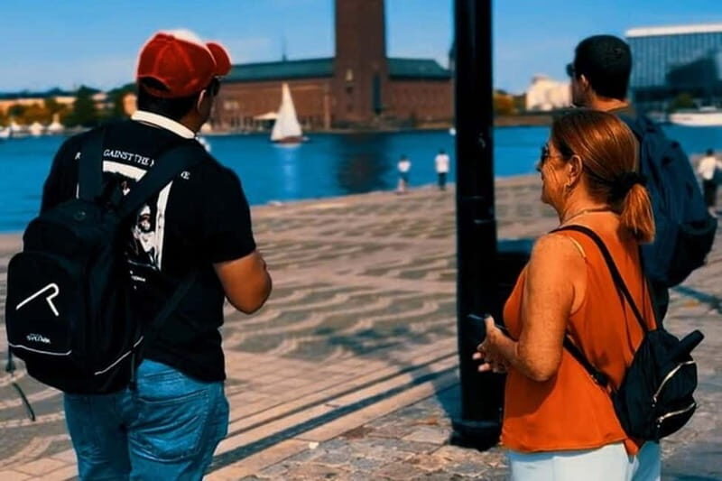 Stockholm: 2-Hour Walking Tour + 2.5-Hour Archipelago Cruise - From Land to Water: The Archipelago Cruise