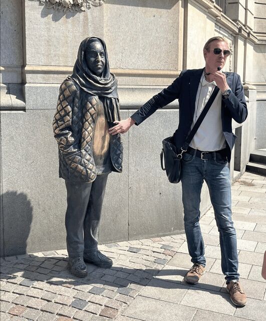 Stockholm: Modern City Walking Tour with Local Guide - What to Expect: A Walk Through Stockholm’s Heart