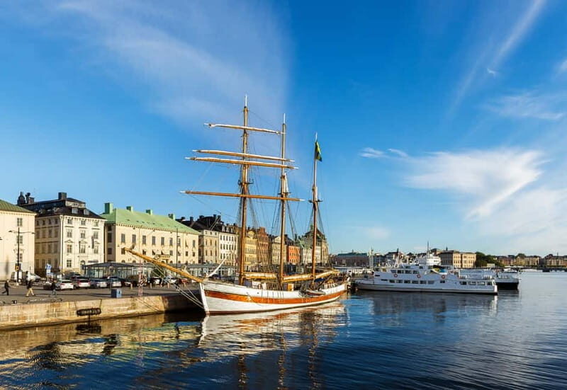 Stockholm: Old Town Walking Tour - The Value of a Guided Tour