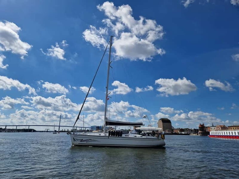 Stralsund: Hiddensee Sailboat Trip with Snacks and Drinks - The Island of Hiddensee: A Car-Free Wonderland