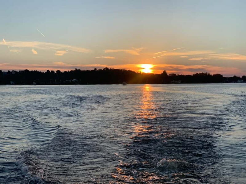 Sundowner, 2-hour sunset boat tour with skipper. - The Itinerary Breakdown
