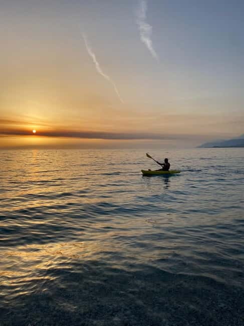 Sunset kayak/Sup tour - Lukova tiny caves and Secret beaches - What Makes This Tour Special?