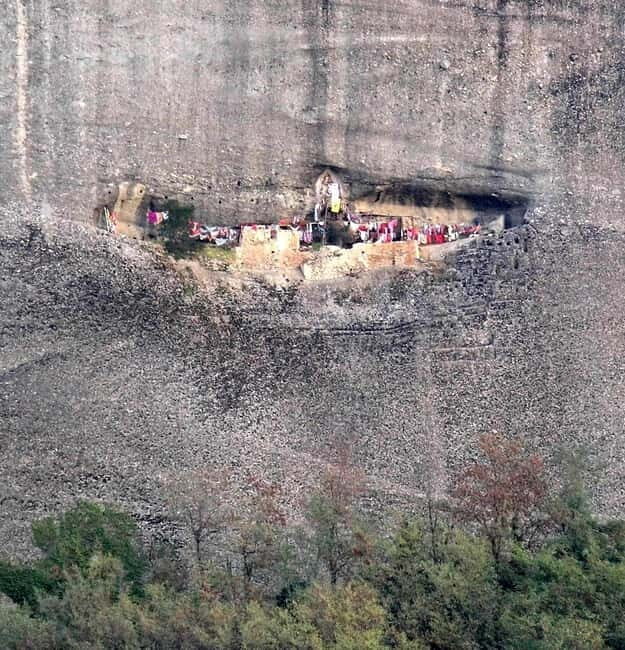 Sunset Tour in Meteoras Stone Forest with Greek Dinner - Experience the Unique Landscape of Meteora at Sunset