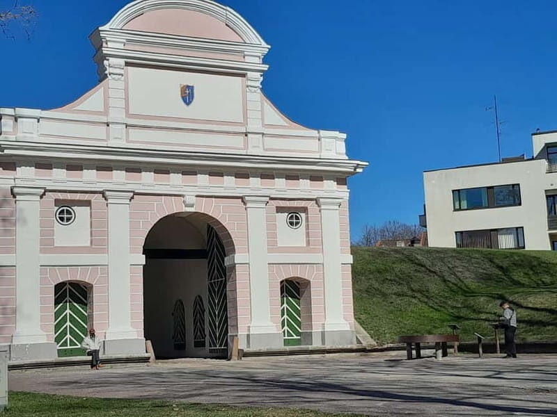 Tallinn: Hidden Gems of Pärnu guided day tour 8h - The Highlights in Detail