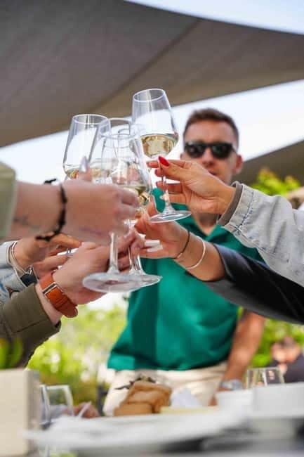 Taste & Create: Santorini Wine & Cooking Experience - Why This Tour Excels