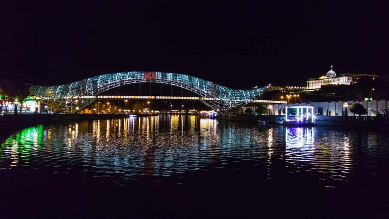 Tbilisi: 2-hours Midnight Express Guided Tour - In-Depth Look at the Itinerary