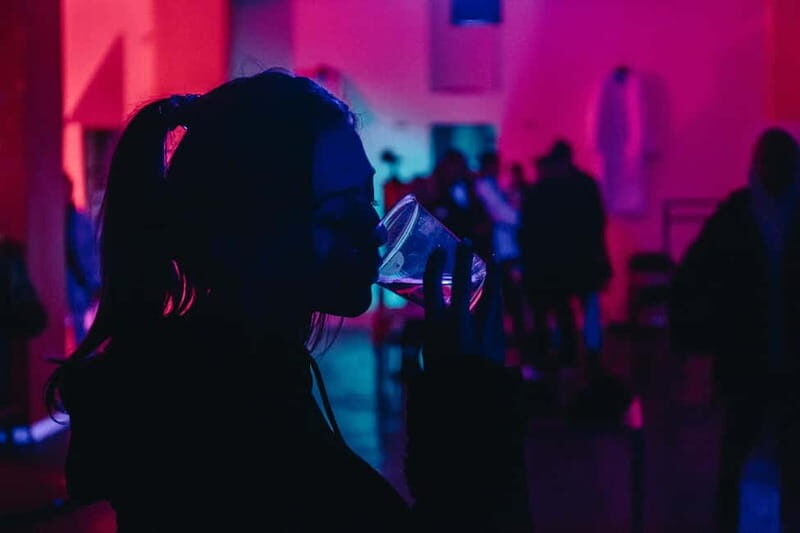Tbilisi: The First Night with Welcome Drinks - The Value of a Guided Night Out