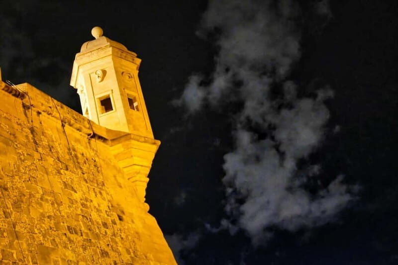 The Dark Side of Senglea - Walking Tour - The Viewpoints and Visual Highlights