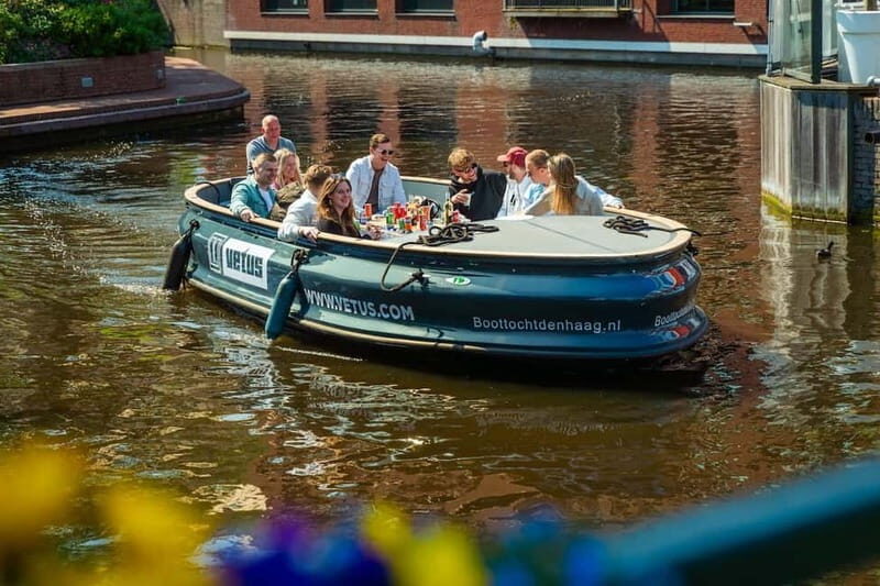 The Hague: Canal Cruise with music from local artists - Who Will Love This Tour?