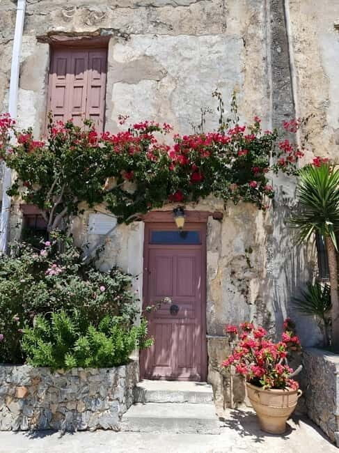 The selective food tour Feel like local from Heraklion - Every Detail Counts: What Makes This Tour Special