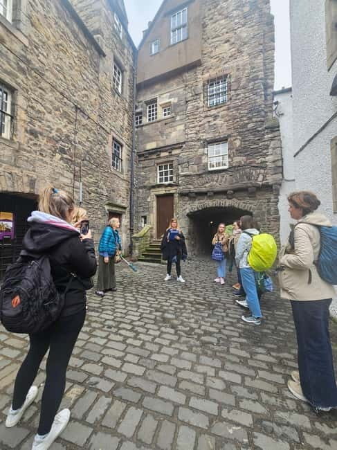 Tour of Edinburgh's Royal Mile - Who Will Love This Tour?  